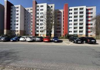 * Erstbezug nach Sanierung, 2 Zimmer Wohnung im 4. OG zu vermieten !!!*