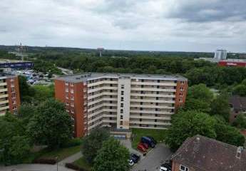 *Schicke und sanierte ETW zur Selbstnutzung in der schönen Landeshauptstadt Kiel !!!*