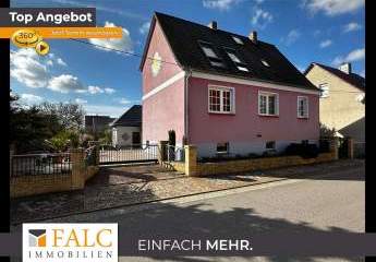 Großzügiges Einfamilienhaus für die Familie mit idyllischem Grundstück und Doppelgarage in Möckern