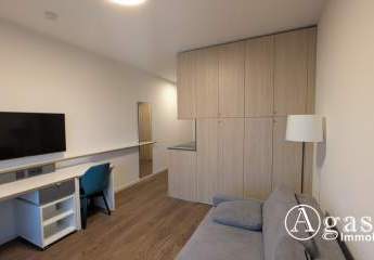 teilmöbliertes 1-Zimmer-Apartment in Moabit mit Concierge und privatem Gym