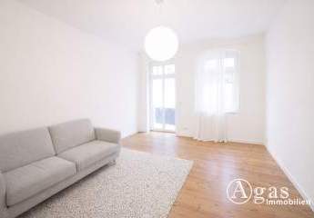 Charmante 2-Zi-Altbauwohnung mit Balkon in ruhiger Hinterhauslage