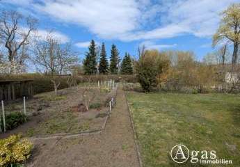 Großes Gartengrundstück mit Laube am Ortsrand von Zehdenick (Eigentum - keine Pacht, kein Verein)