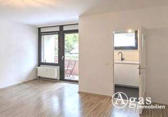 Attraktive freie 1-Zimmer-Wohnung mit Balkon in Wilmersdorf zum Verkauf