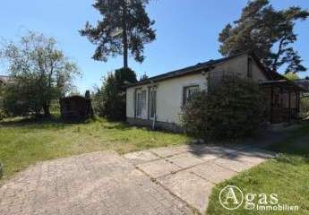 Bungalow auf großzügigem Grundstück und zusätzlichem Baupotenzial in begehrter Lage von Bergfelde