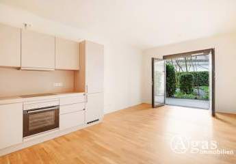 Gemütliche 2 Zimmer Erdgeschoss Wohnung mit ca. 52m², EBK und eigener Terrasse in Berlin-Mitte!