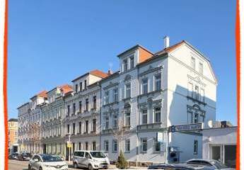 2-Zimmer-Wohnung, NEU RENOVIERT, zu vermieten!
Garage bzw. PKW-Stellplatz im Hof möglich