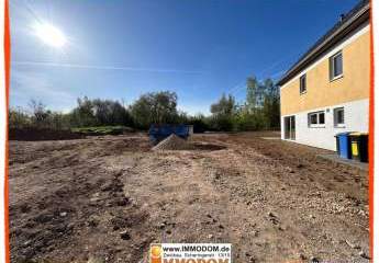 BAULAND in schöner Wohnlage und mit individuellem HAUS vom Bauträger zu verkaufen!