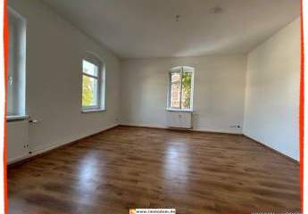 2-Zimmer-Wohnung mit schönem Bad in Wilkau-Hasslau, helle Räume, preiswert zu vermieten!