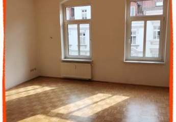 3-Zimmer-Wohnung mit TERRASSE in zentrumsnaher Lage zu vermieten!