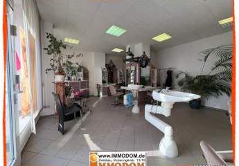 Ehemaliger Friseursalon, flexibel nutzbar, in Zwickau am Neumarkt zu verkaufen!