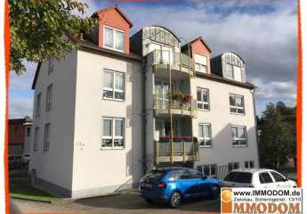 3-Zimmer-Wohnung mit BALKON, gemütlich und kurze Wege zum ÖPNV sowie zum Einkaufen, in Zwickau-Niederplanitz zu vermieten!