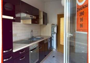 2-Zimmer-Wohnung mit EINBAUKÜCHE und BALKON zu vermieten!