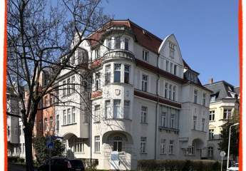 Repräsentative Büroeinheit mit Balkon, großem Foyer, Küche, 2 WCs im Erdgeschoss zu vermieten!