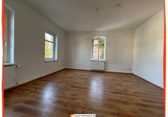 2-Zimmer-Wohnung mit schönem Bad in Wilkau-Hasslau, helle Räume, preiswert zu vermieten!