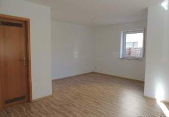 Singlewohnung, neu renoviert und klein aber sehr gemütlich, in Aue/Erzgebirge zu vermieten!