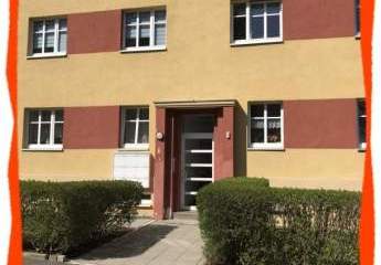 Hübsche 2-Zimmer-Wohnung mit Laminat und BALKON zu vermieten!