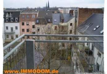 4-Zimmer-Wohnung mit BALKON und Fernblick, traumhaft schön, in Zwickau zu vermieten!!!