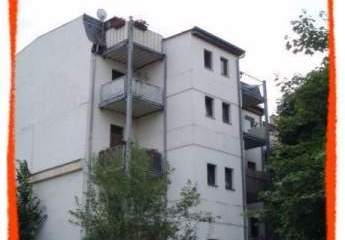 2-Zimmer-Wohnung mit Balkon und in zentraler Lage Zwickaus zu vermieten!