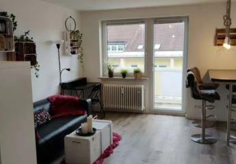 1-Zimmer-Wohnung mit Westbalkon