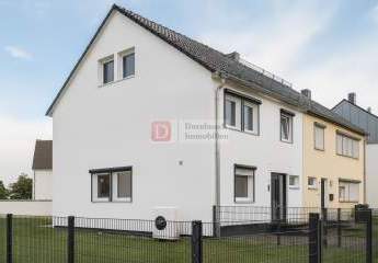 Top!! Erstbezug nach Kernsanierung - modernes Reihenendhaus mit Wärmepumpe, Photovoltaik u. Wallbox