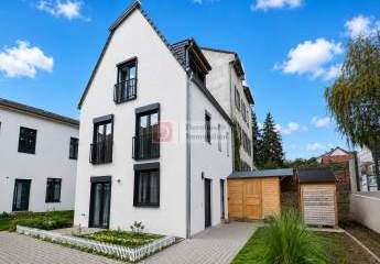 Top!! Modernes Haus über zwei Etagen mit Dachstudio und hochwertiger Ausstattung
