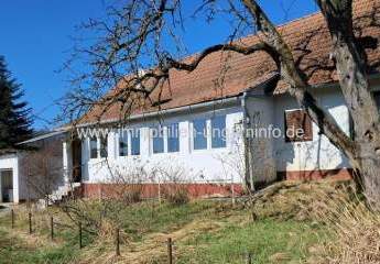 Einfamilienhaus in Zalaszabar mit großem Grundstück