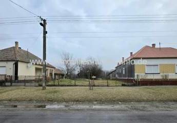 Baugrundstück zu verkaufen, 10 km vom Plattensee entfernt