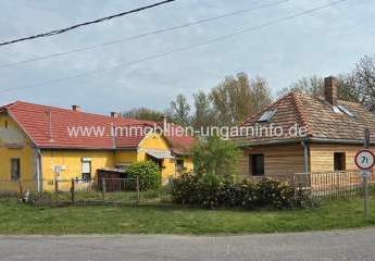 2 Häuser als Einheit zu verkaufen in Táska - Komitat Somogy