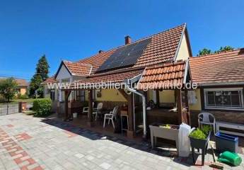 Einfamilienhaus auf dem Land mit großem Grundstück und zahlreichen Extras, 20 km vom Plattensee entfernt