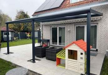 Charmante Doppelhaushälfte, top saniert, sofort bezugs­bereit & renditestark