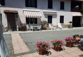 14045 Incisa Scapaccino Landhaus im Piemont 