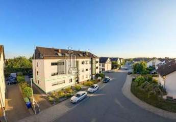 ATIK: Charmante 4-Zimmer-Erdgeschosswohnung mit sonnigem Südbalkon