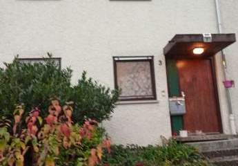 Gepflegtes Haus mit Garten und Garage Provisionsfrei