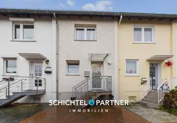 Kirchhuchting | Attraktives Reihenmittelhaus mit Terrasse, Garten und PV