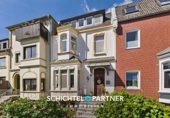 Mitte | Bezugsfreie Stadtvilla mit 3-Einheiten oder als Einfamilienhaus
