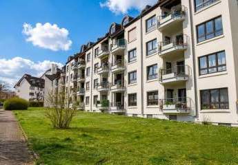 Ansprechende 3-Zimmer-Eigentumswohnung mit Sonnenbalkon und Tiefgaragenstellplatz in Bad Homburg vor der Höhe – Ober-Eschbach