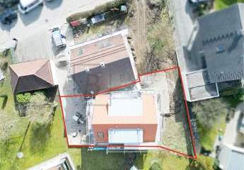 Idyllisches Wohnen im Dachgeschoss – Attraktive 2-Zimmer-Wohnung in Pfuhl