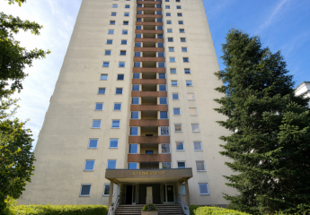 2-Zimmer-Wohnung mit Balkon & Fernblick in Maintal & Stellplatz