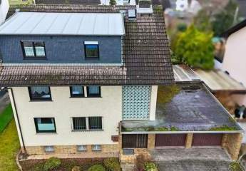 Mehrfamilienhaus mit 3 Einheiten & Ausbaupotenzial in Toplage Bruchköbel