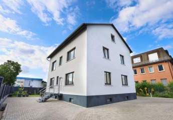 Frankfurt-Seckbach: Wohn- und Geschäftshaus in gefragter Lage  Wohnen & Gewerbe kombiniert