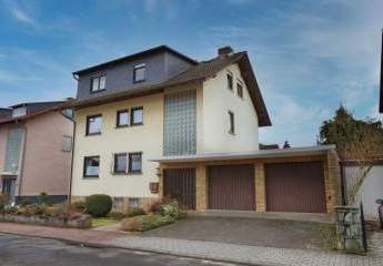 Provisionsfreies Mehrfamilienhaus mit Ausbaupotenzial in Toplage Bruchköbel