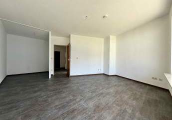 Fröndenberg-Mitte: 1-Raum-Single-Appartement mit Balkon - Frisch renoviert und mit neuem Oberboden!