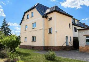 PROVISIONSFREI | Zweifamilienhaus mit Gewerbeeinheit, großem Grundstück und Pool