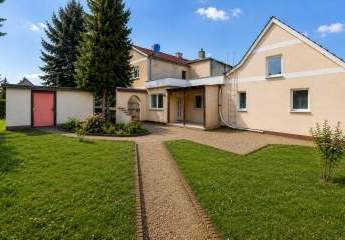 PROVISIONSFREI | Familienhaus mit großem Traumgrundstück, Werkstatt, Garage und Ausbaureserve